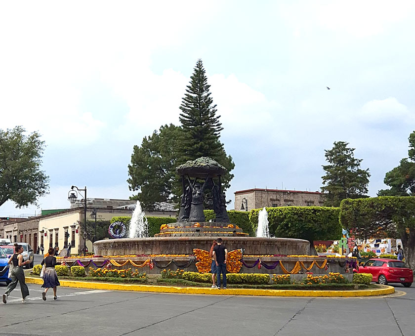 Fuente de las Tarascas morelia